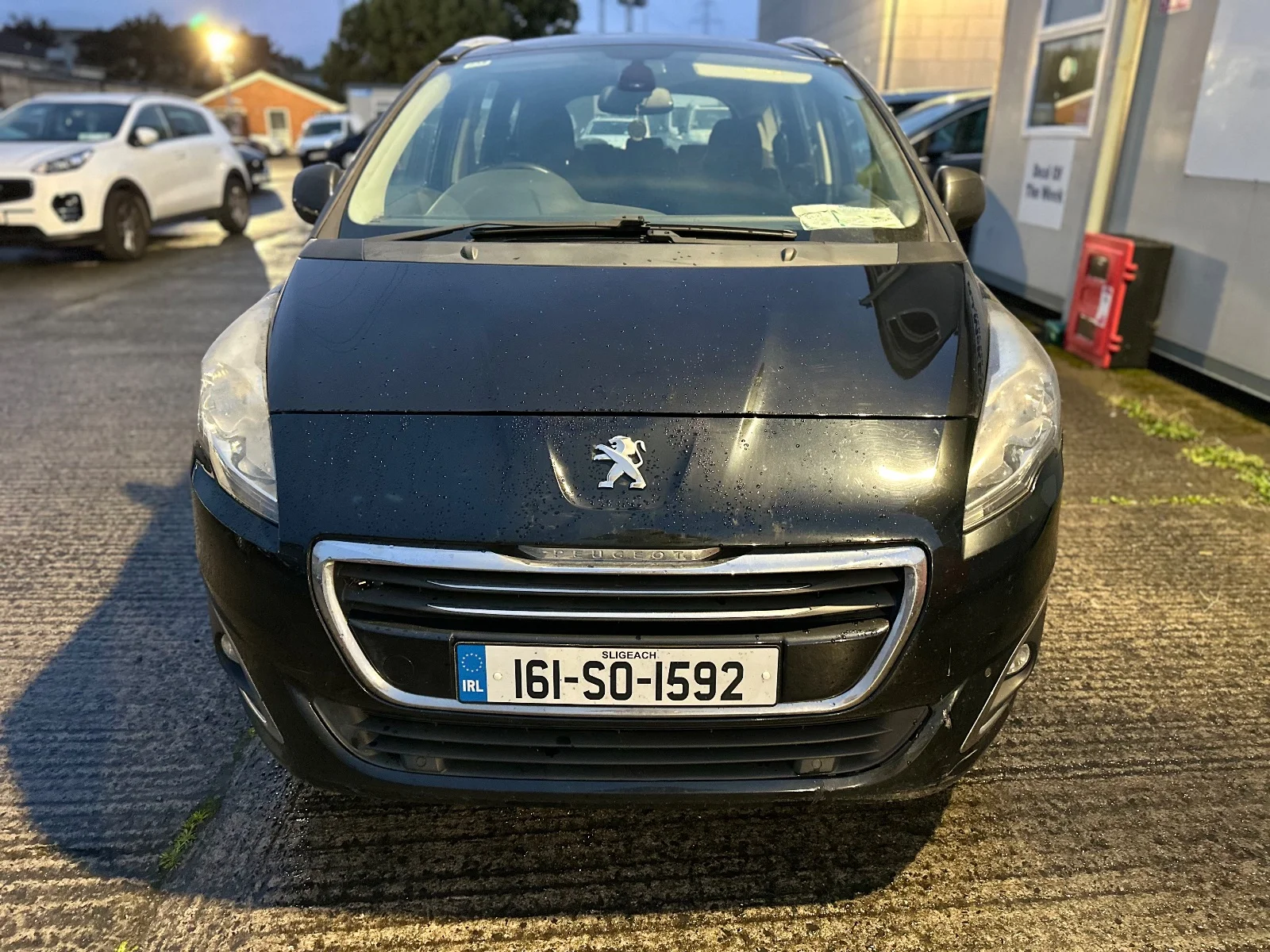 Peugeot 5008