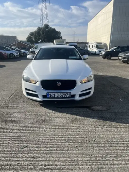 Jaguar XE