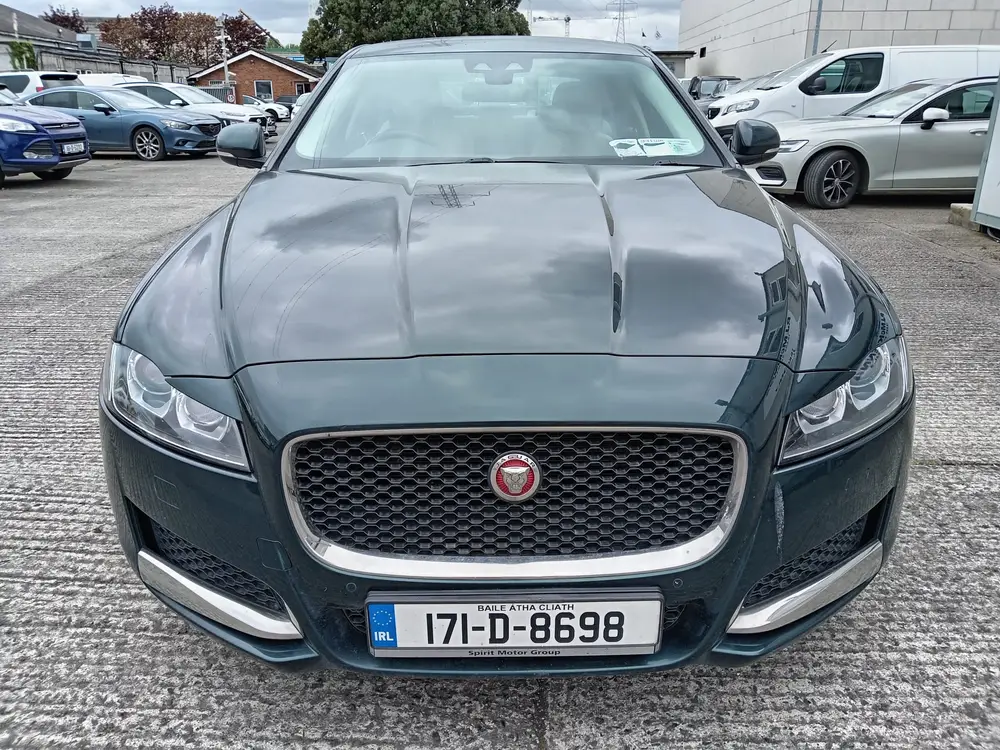 Jaguar XF